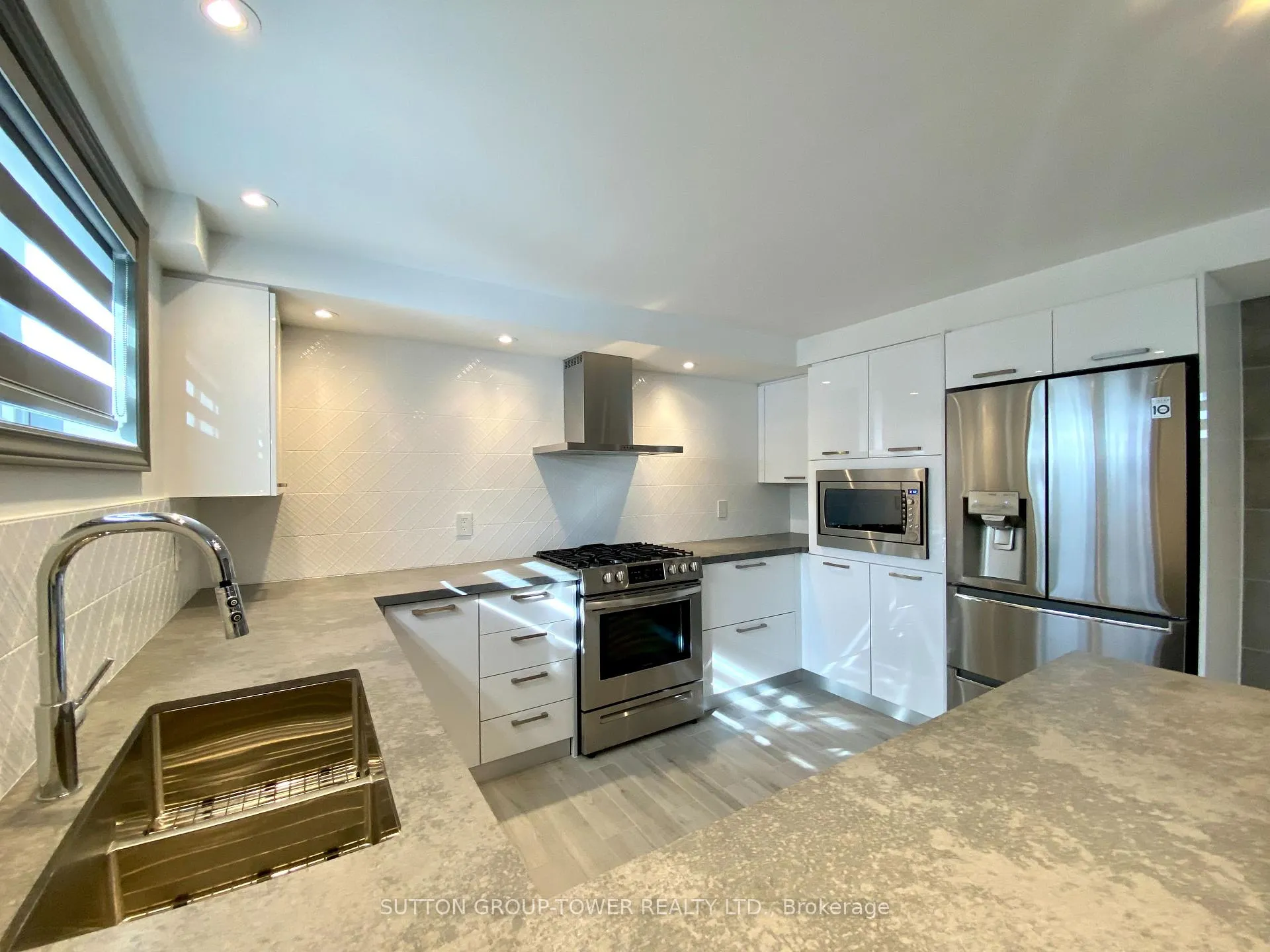 Photo 6 of Unit Unit 1, 2036 Davenport Road, Toronto, Weston-Pellam Park — HOMEH