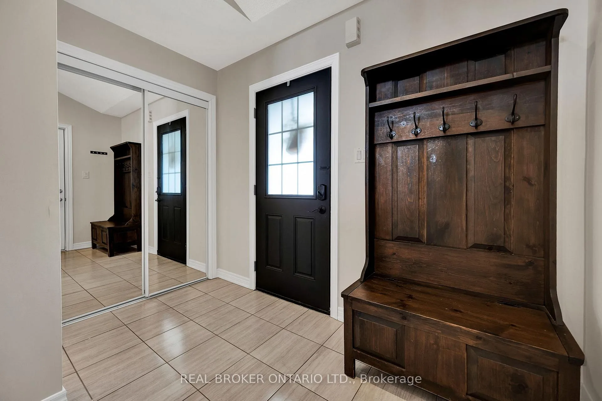 Photo 3 of 335 Krotz Street W, North Perth, Listowel — HOMEH