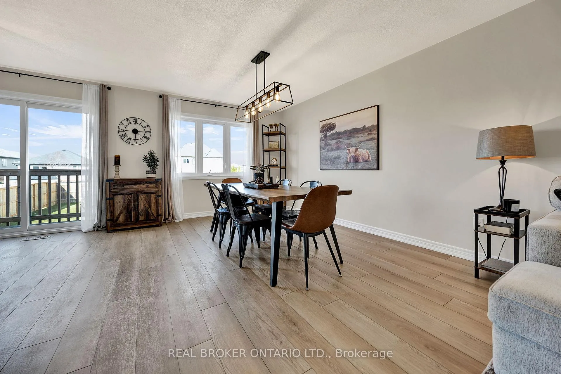 Photo 10 of 335 Krotz Street W, North Perth, Listowel — HOMEH