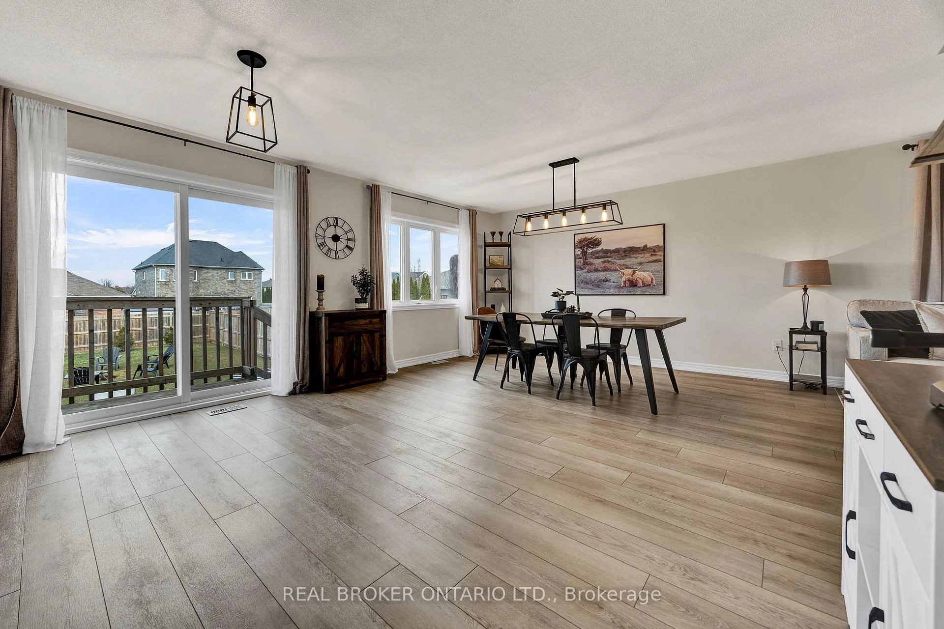 Photo 11 of 335 Krotz Street W, North Perth, Listowel — HOMEH
