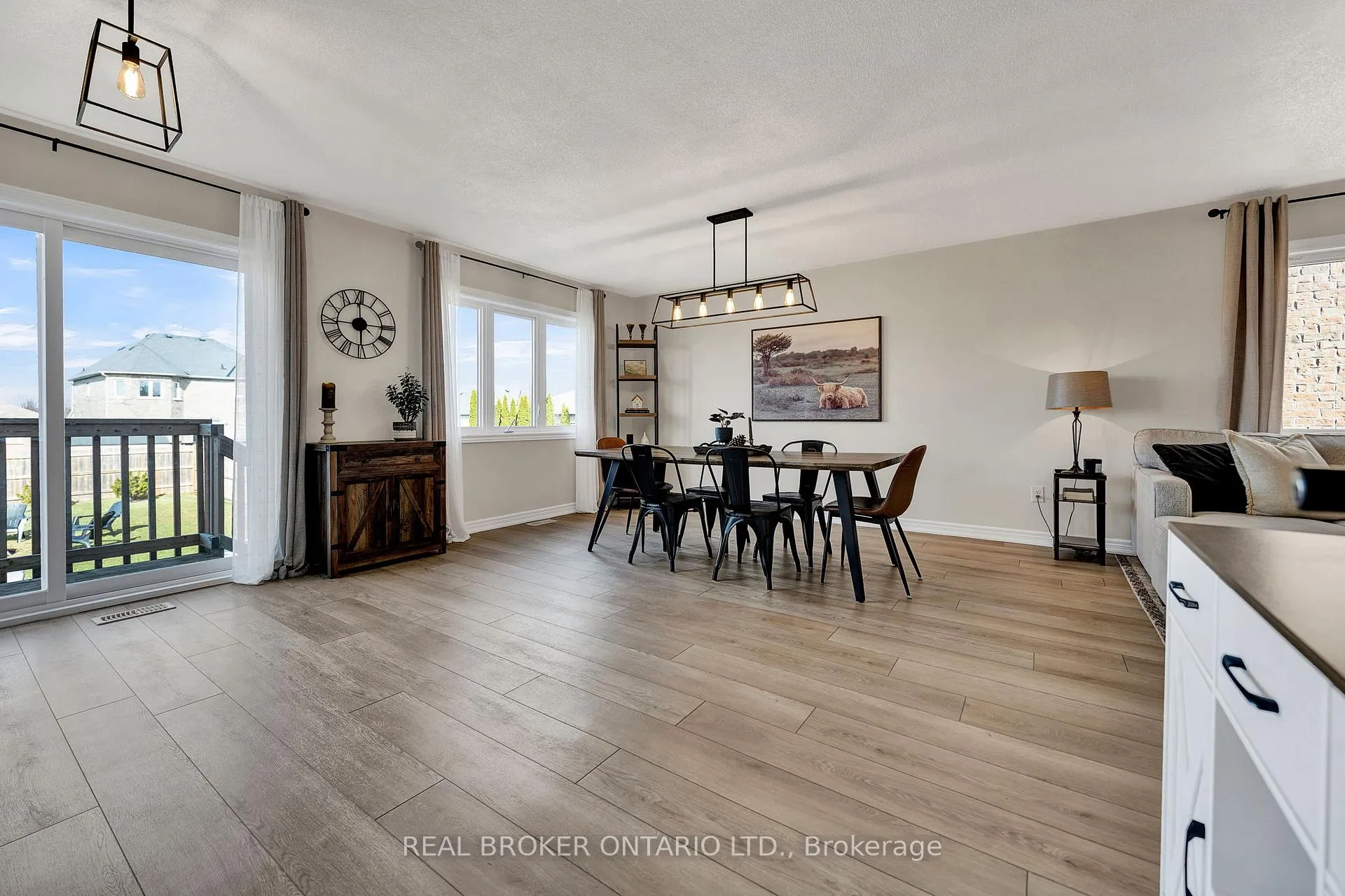 Photo 12 of 335 Krotz Street W, North Perth, Listowel — HOMEH