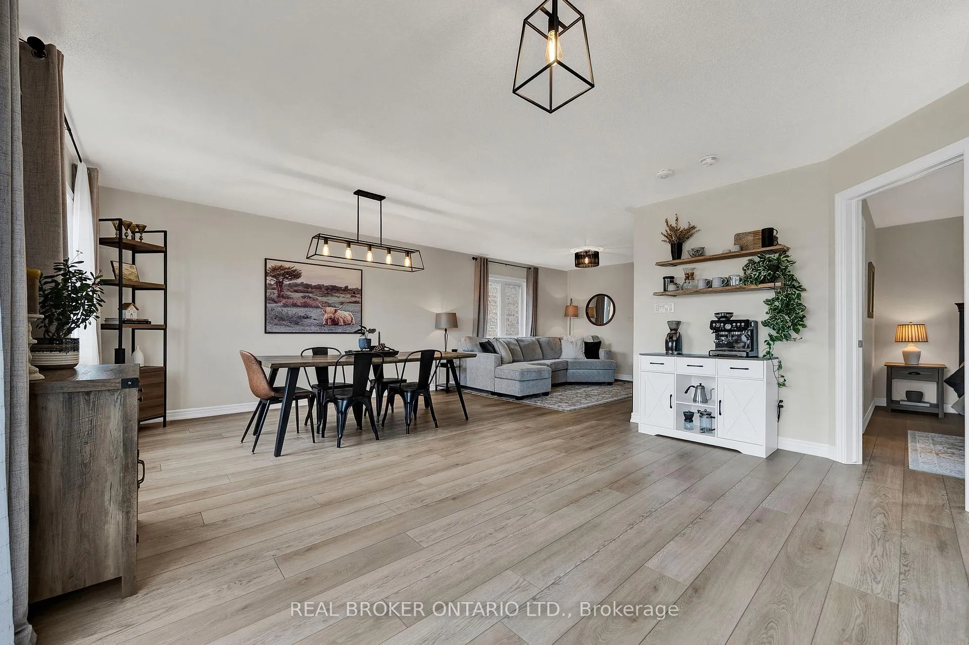 Photo 15 of 335 Krotz Street W, North Perth, Listowel — HOMEH