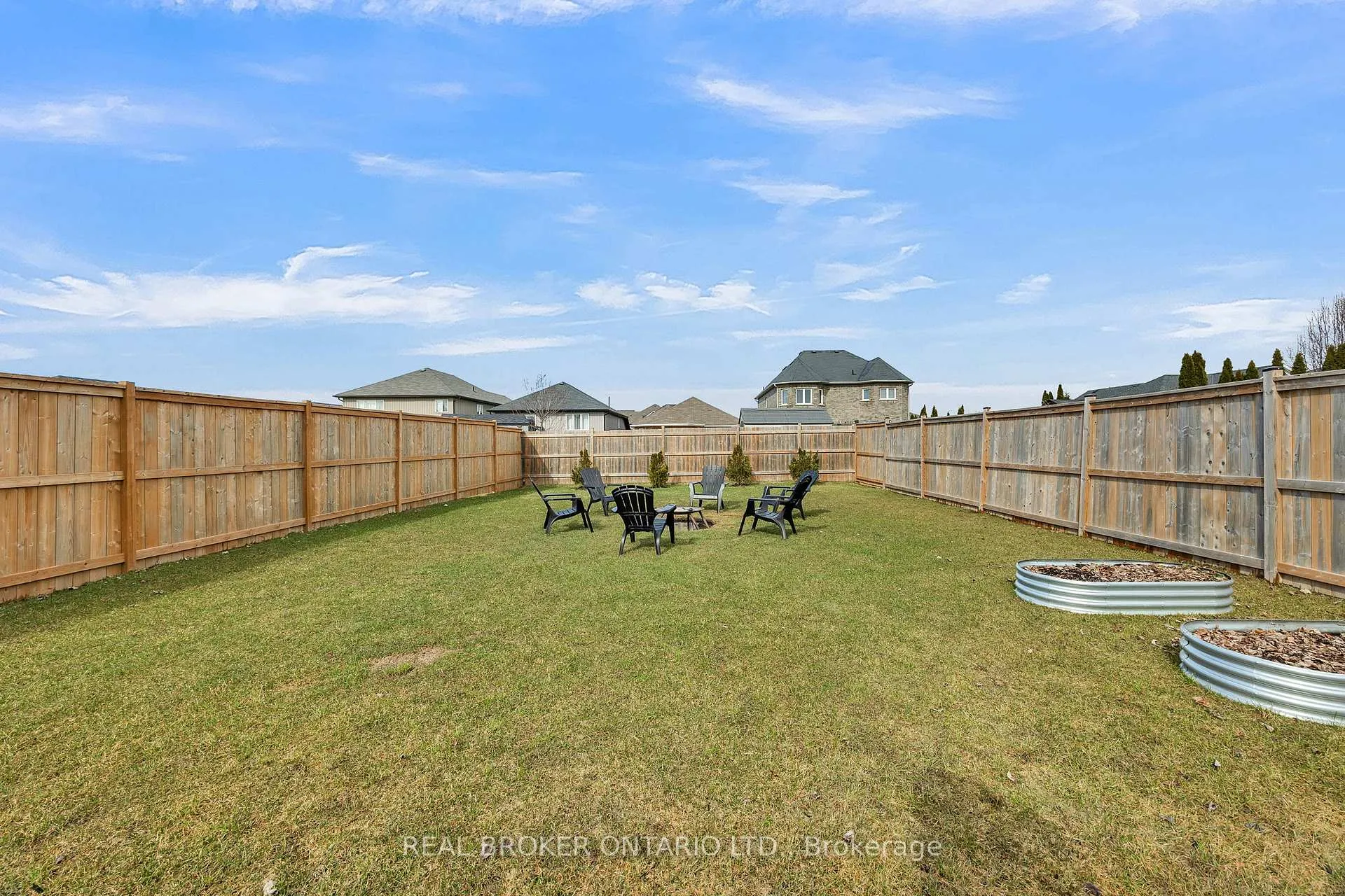 Photo 30 of 335 Krotz Street W, North Perth, Listowel — HOMEH
