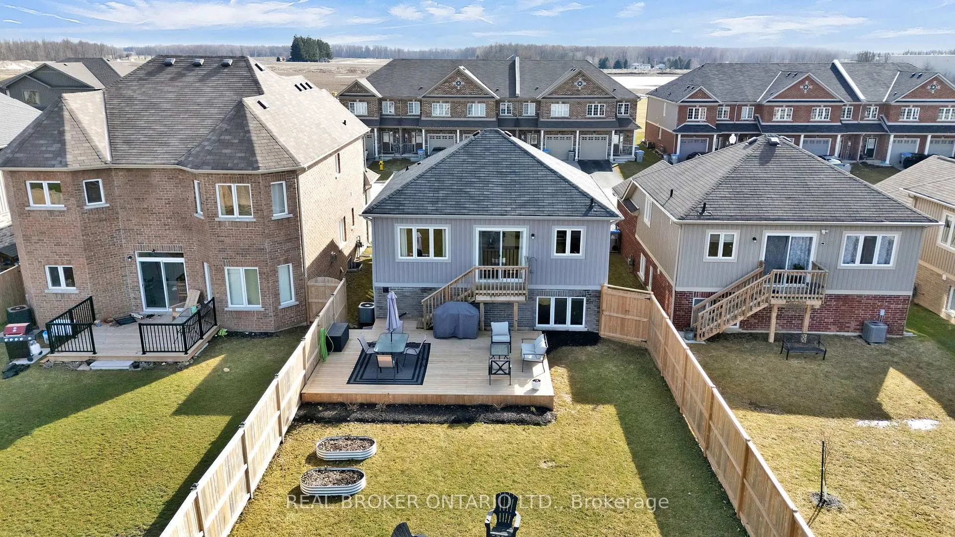 Photo 39 of 335 Krotz Street W, North Perth, Listowel — HOMEH