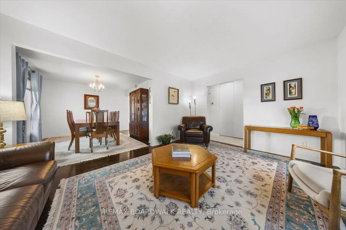 Photo 7 of 6241 St Albans Court, Ottawa, Convent Glen North — HOMEH
