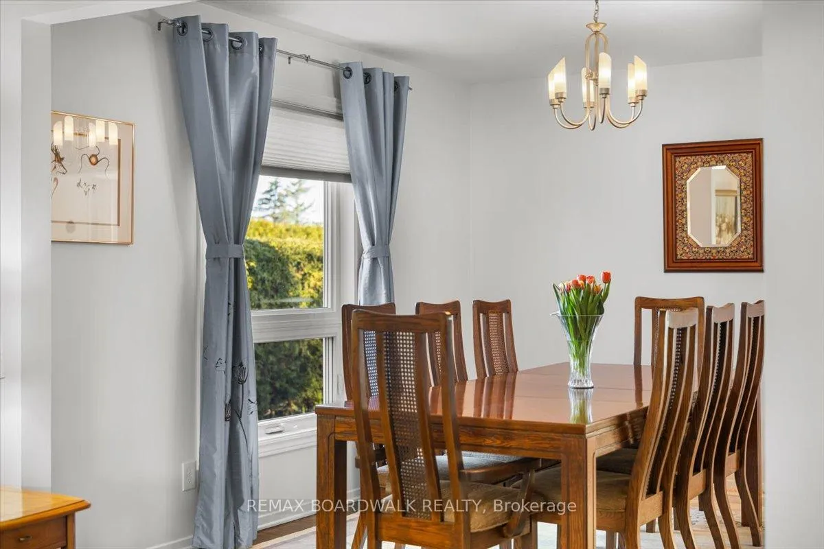 Photo 10 of 6241 St Albans Court, Ottawa, Convent Glen North — HOMEH