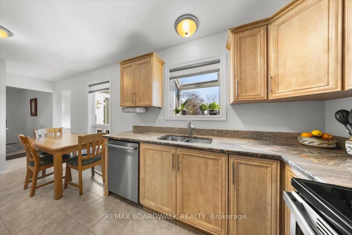 Photo 22 of 6241 St Albans Court, Ottawa, Convent Glen North — HOMEH
