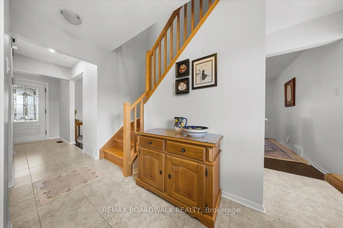 Photo 26 of 6241 St Albans Court, Ottawa, Convent Glen North — HOMEH
