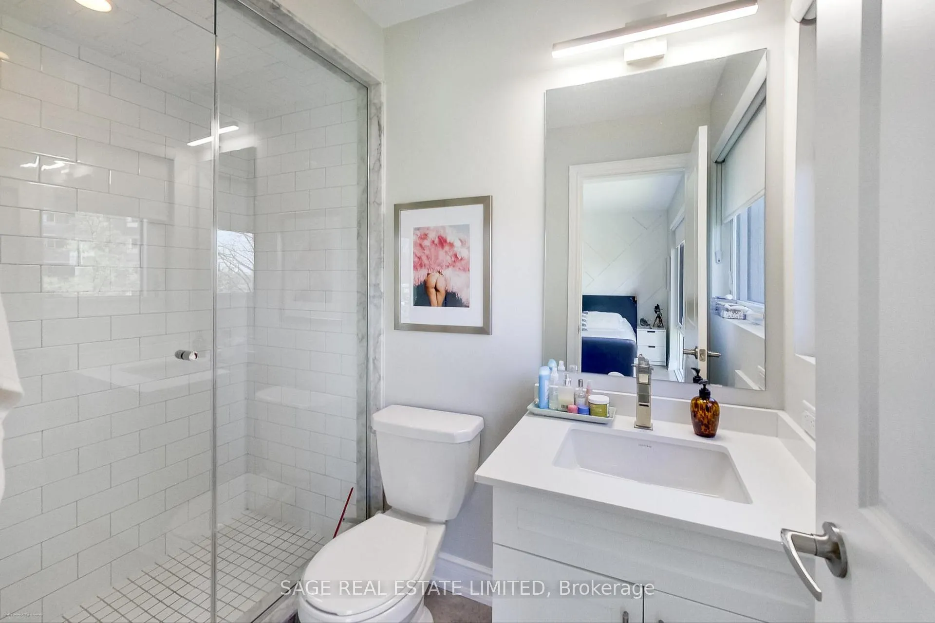 Photo 16 of 66 Pony Farm Drive, Etobicoke, Willowridge-Martingrove-Richview — HOMEH