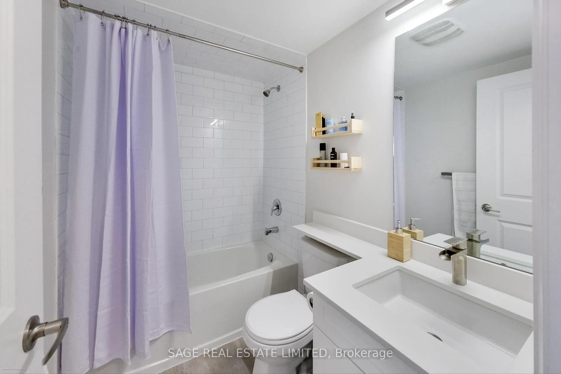 Photo 22 of 66 Pony Farm Drive, Etobicoke, Willowridge-Martingrove-Richview — HOMEH