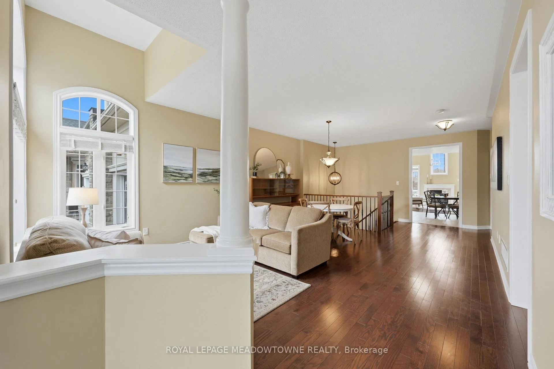 Photo 6 of 26 Garrison Square, Halton Hills, Georgetown — HOMEH