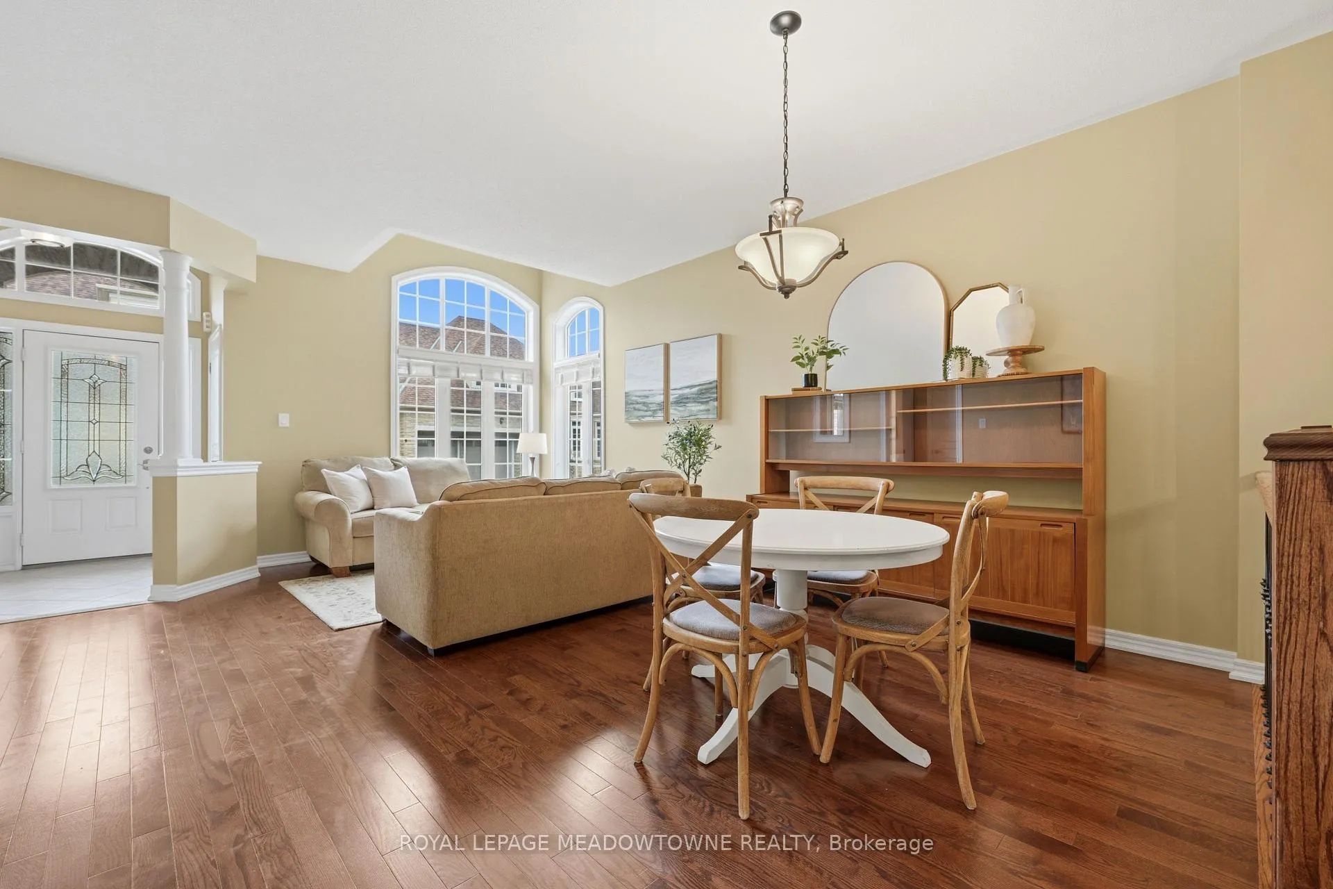 Photo 11 of 26 Garrison Square, Halton Hills, Georgetown — HOMEH