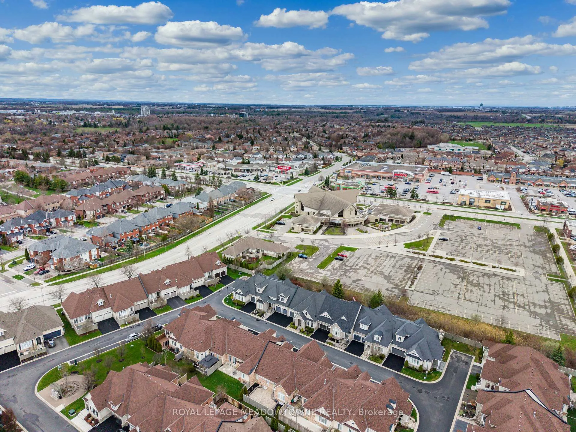 Photo 48 of 26 Garrison Square, Halton Hills, Georgetown — HOMEH