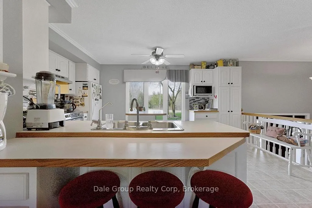 Photo 6 of 41850 Moncrieff Road E, Morris Turnberry, Morris — HOMEH