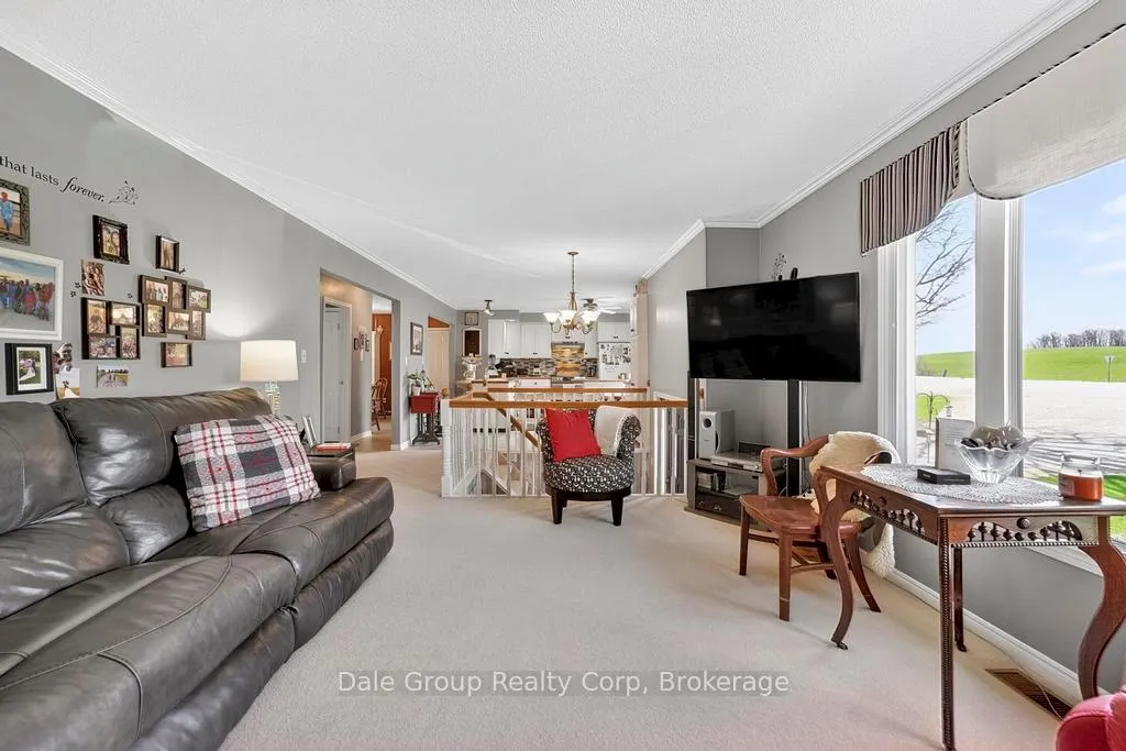 Photo 11 of 41850 Moncrieff Road E, Morris Turnberry, Morris — HOMEH