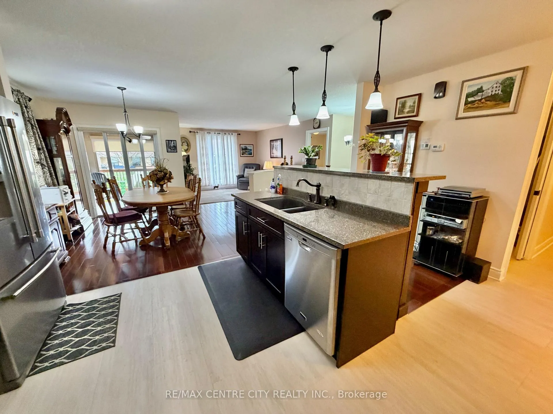 Photo 17 of 15 Holland Avenue, Aylmer — HOMEH