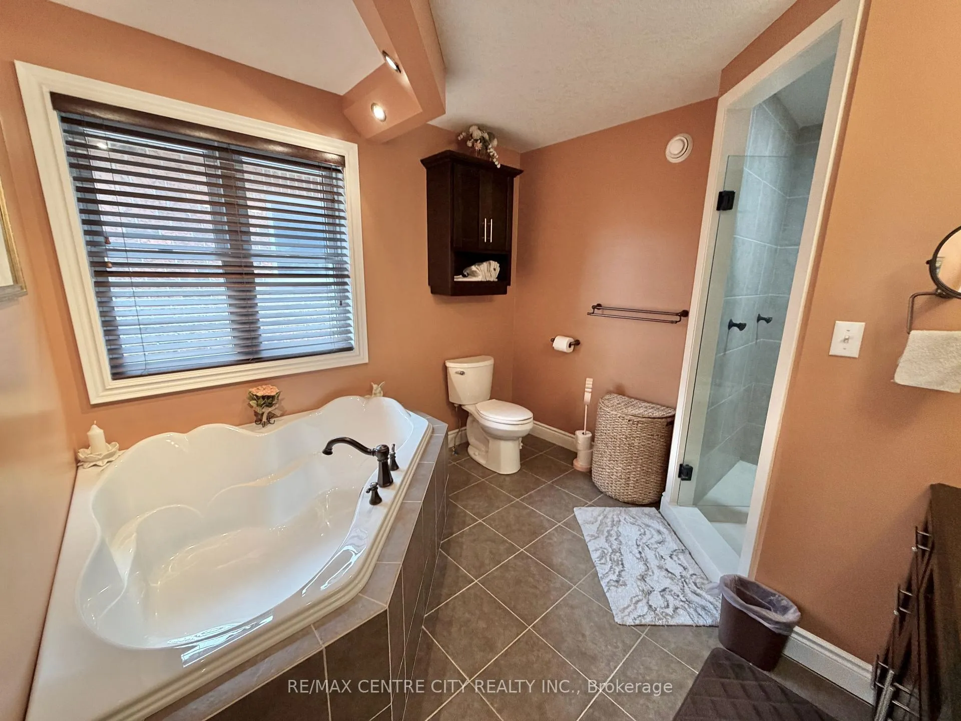 Photo 27 of 15 Holland Avenue, Aylmer — HOMEH