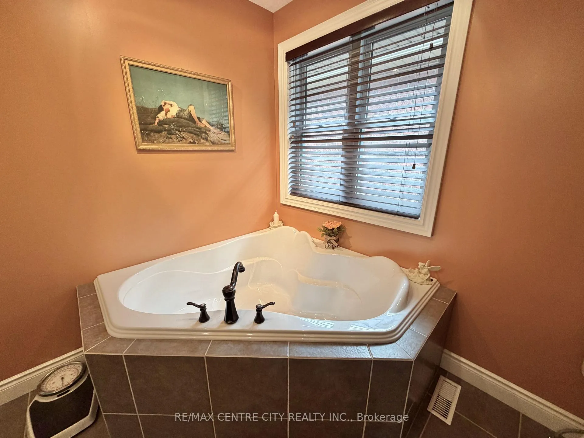 Photo 28 of 15 Holland Avenue, Aylmer — HOMEH