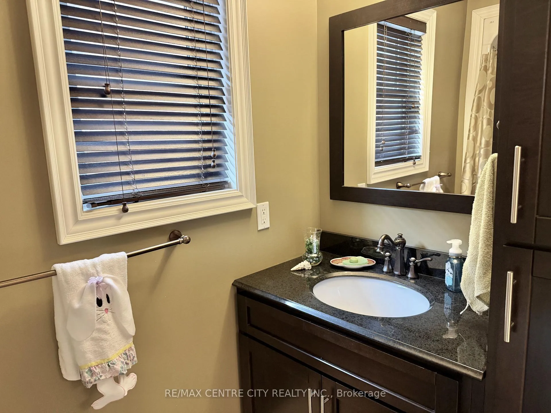 Photo 34 of 15 Holland Avenue, Aylmer — HOMEH