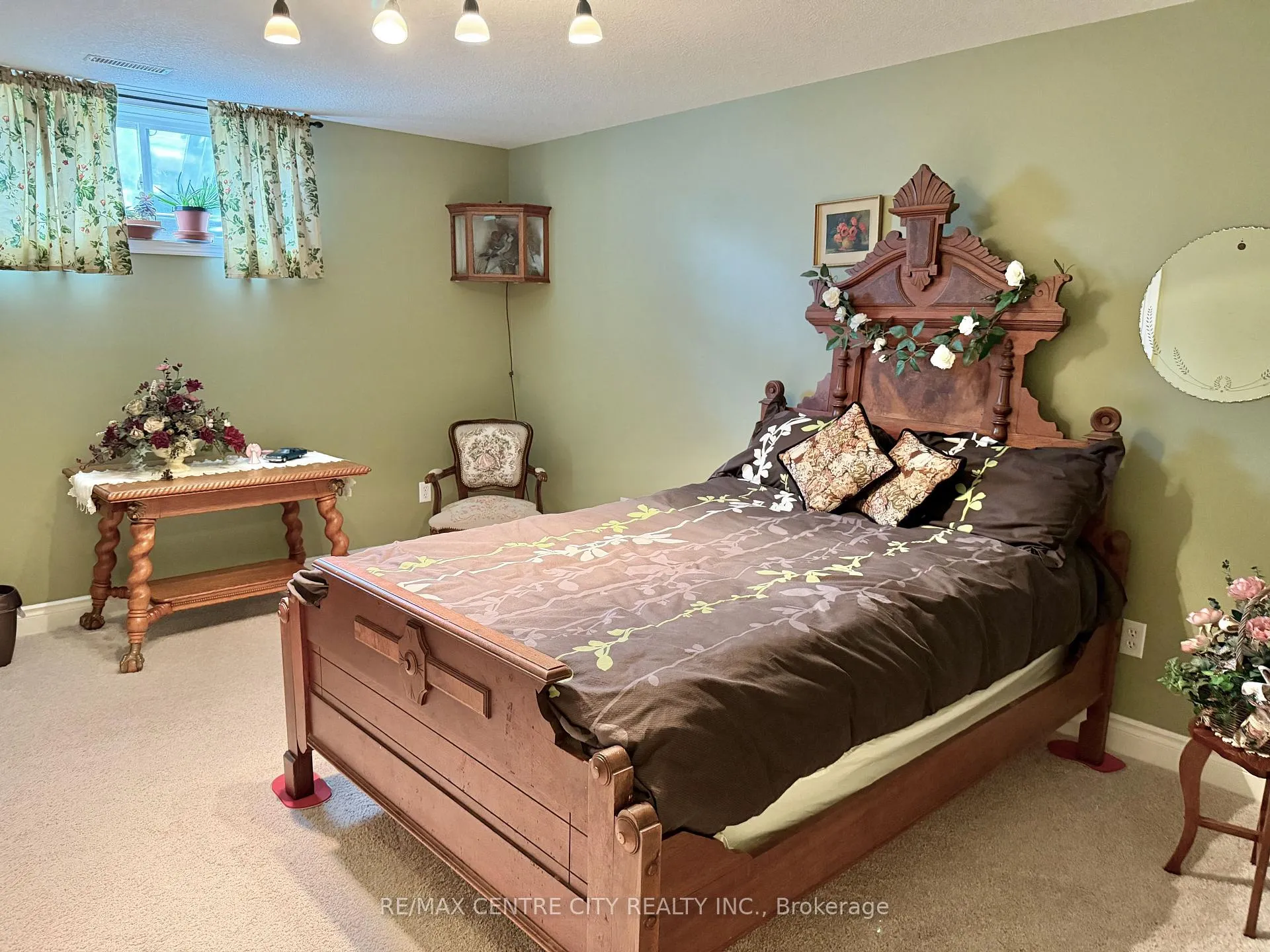 Photo 39 of 15 Holland Avenue, Aylmer — HOMEH