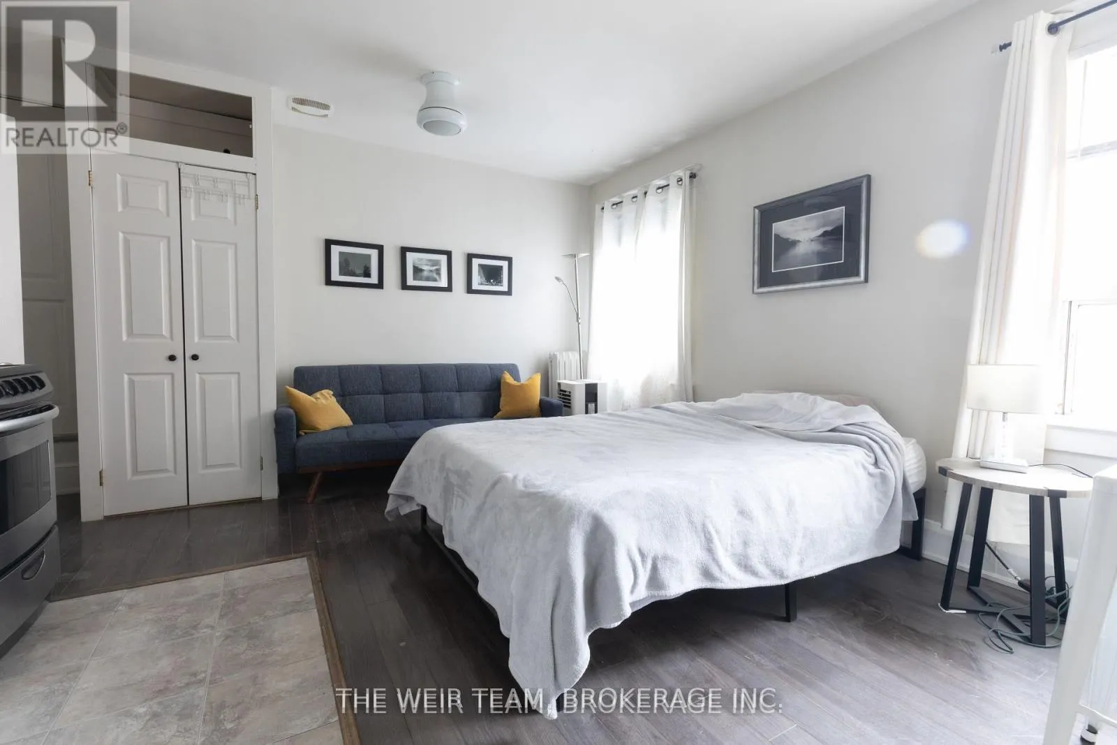 Photo 1 of 2040 Danforth Avenue, Toronto, Woodbine-Lumsden — HOMEH