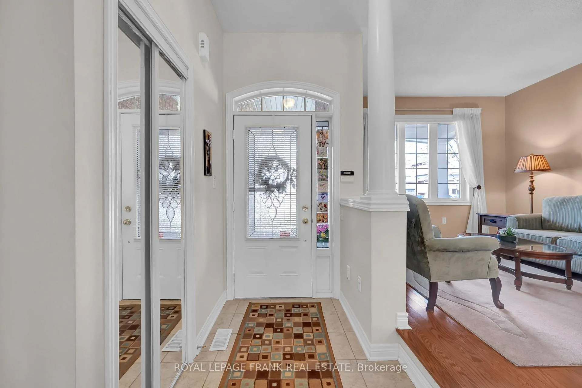 Photo 3 of 29 Rockland Crescent, Whitby, Brooklin — HOMEH