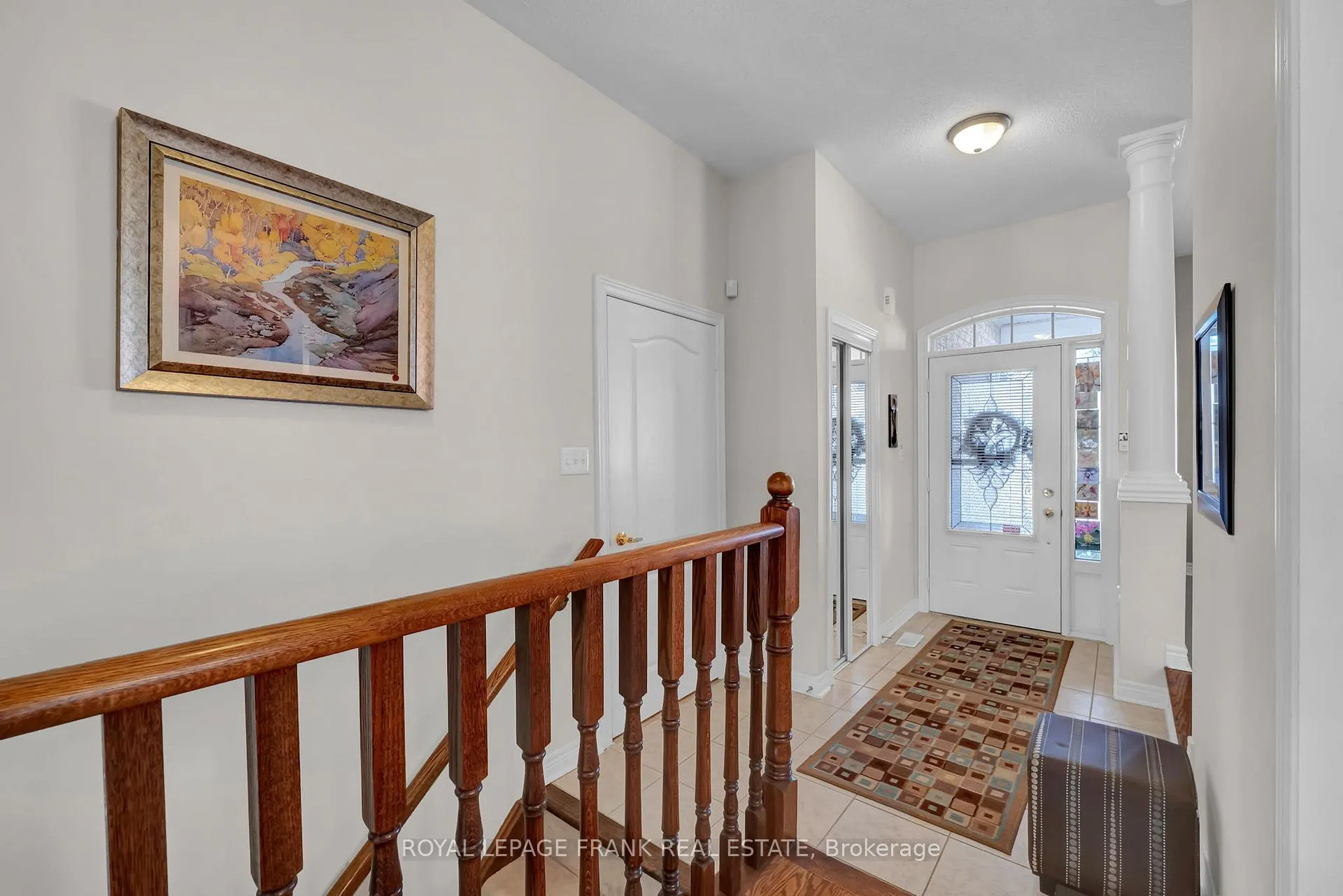 Photo 4 of 29 Rockland Crescent, Whitby, Brooklin — HOMEH