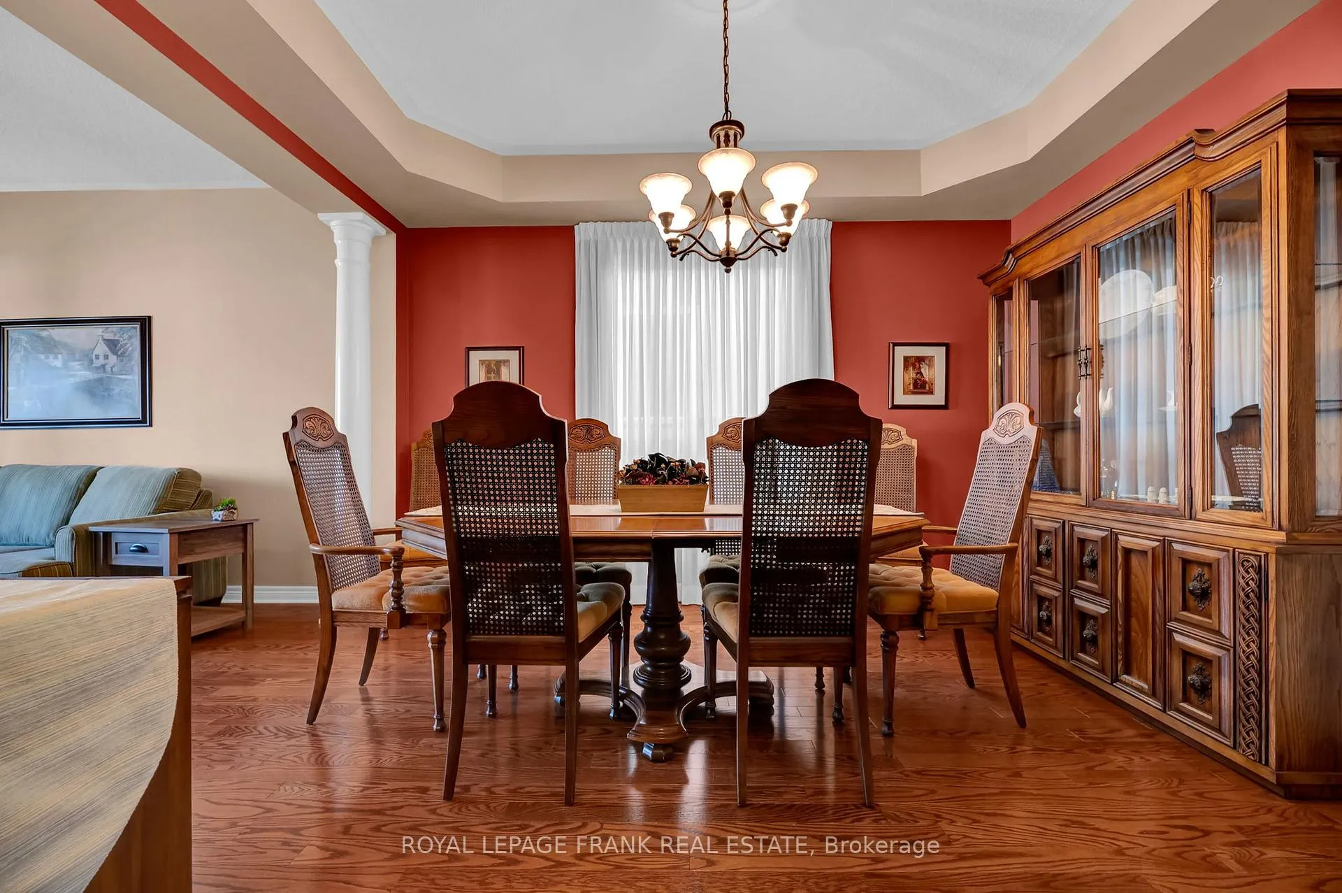 Photo 8 of 29 Rockland Crescent, Whitby, Brooklin — HOMEH