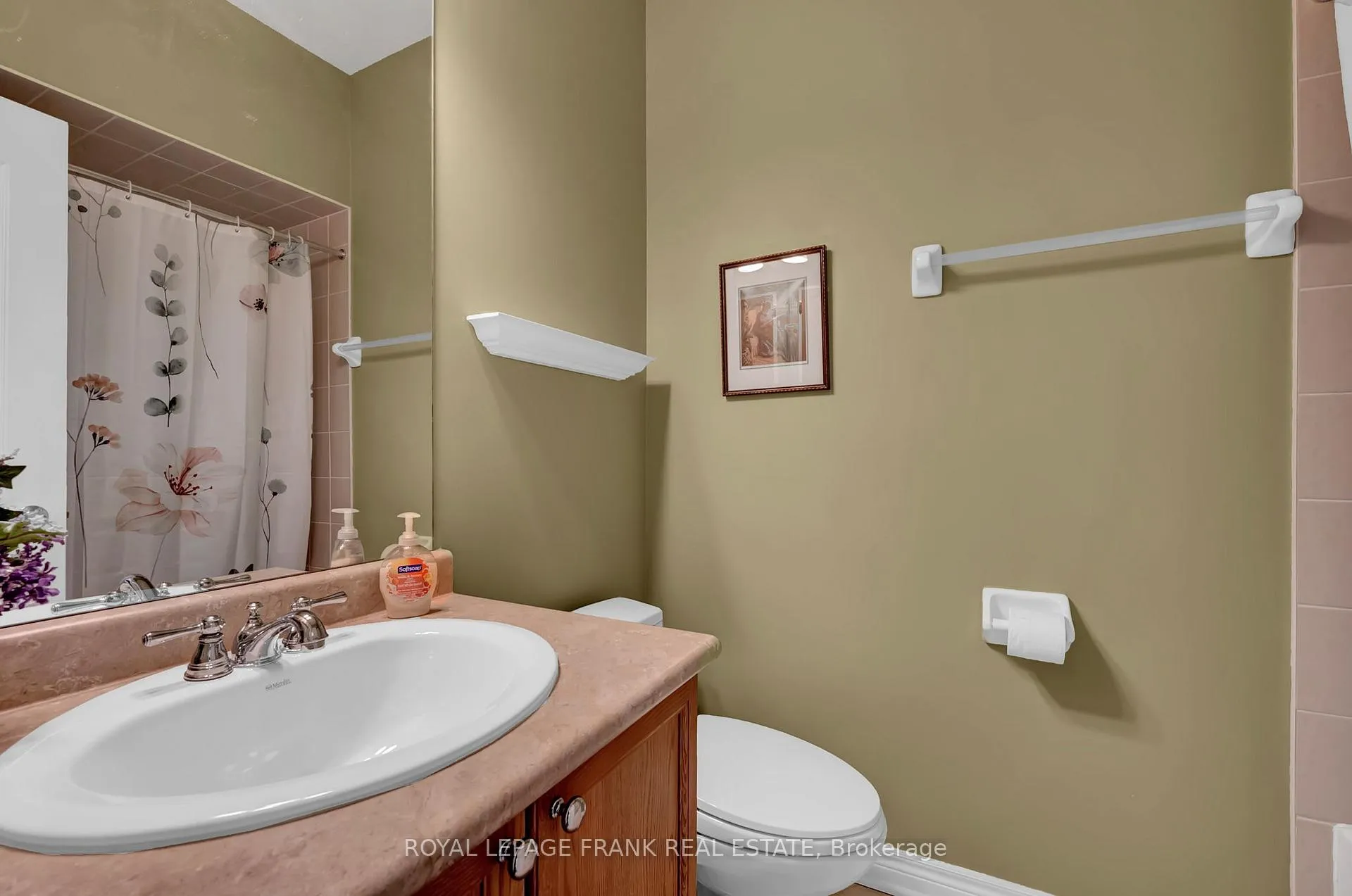 Photo 27 of 29 Rockland Crescent, Whitby, Brooklin — HOMEH