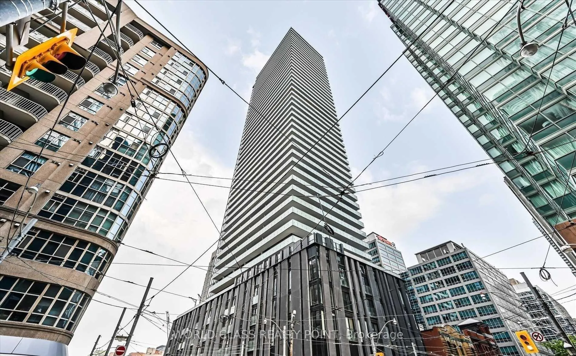 Front of Unit 1209, 25 Richmond Street E
