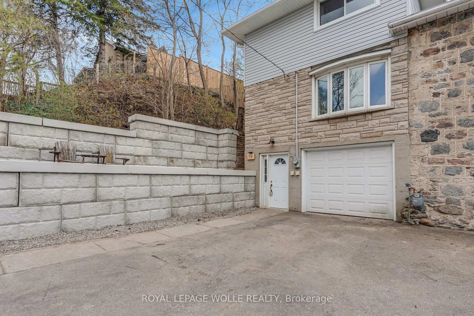 Photo 4 of 19 Birch Street, Cambridge — HOMEH
