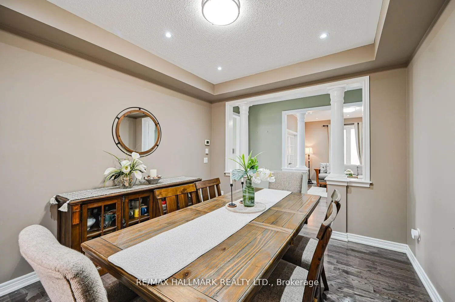 Photo 13 of 46 Lisson Crescent, Brampton, Credit Valley — HOMEH