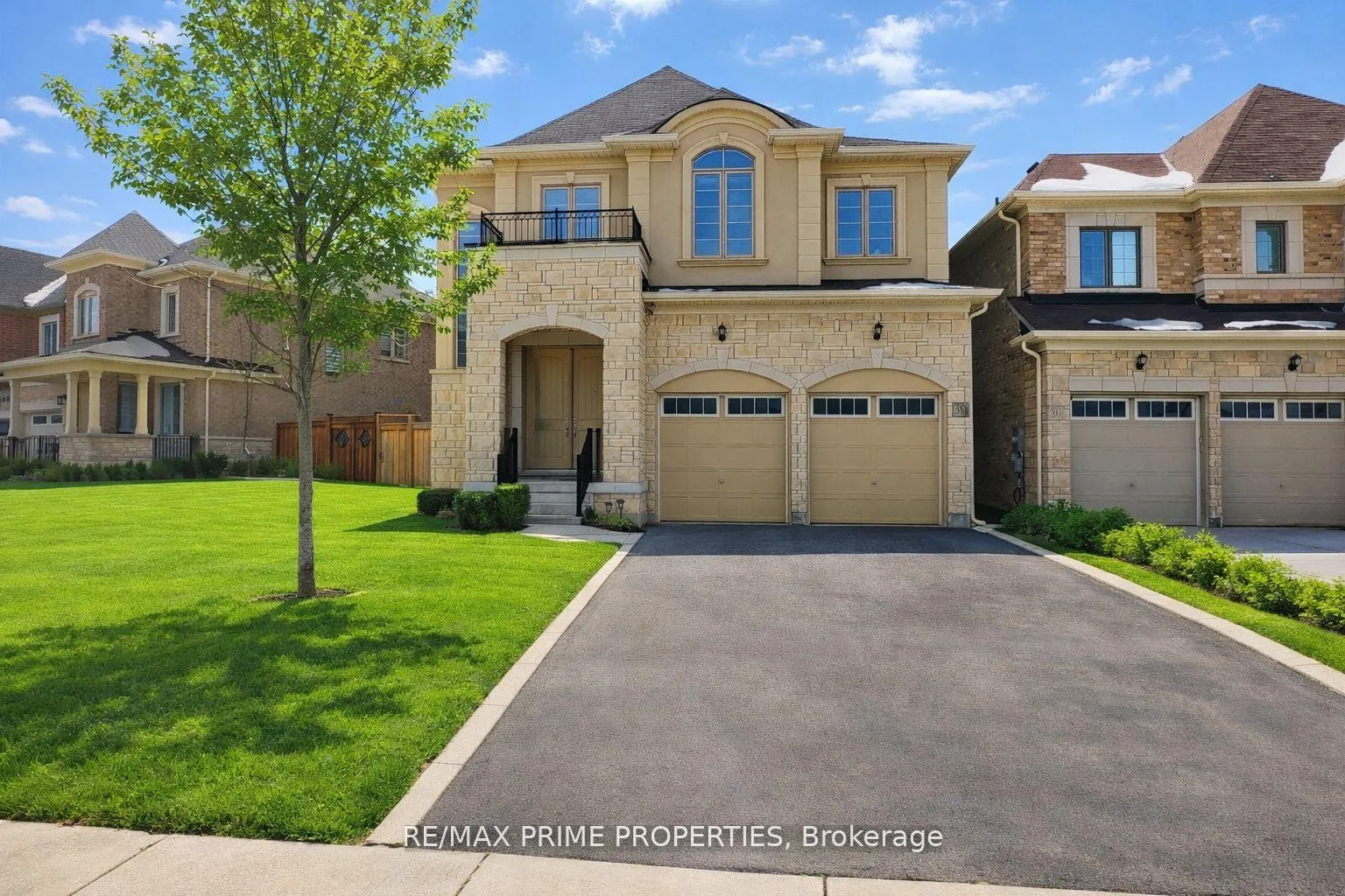 Photo 1 of 853 Harry Douglas Street, Newmarket, Stonehaven-Wyndham — HOMEH