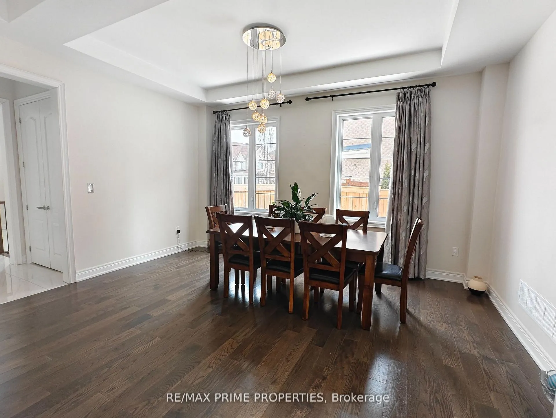 Photo 5 of 853 Harry Douglas Street, Newmarket, Stonehaven-Wyndham — HOMEH