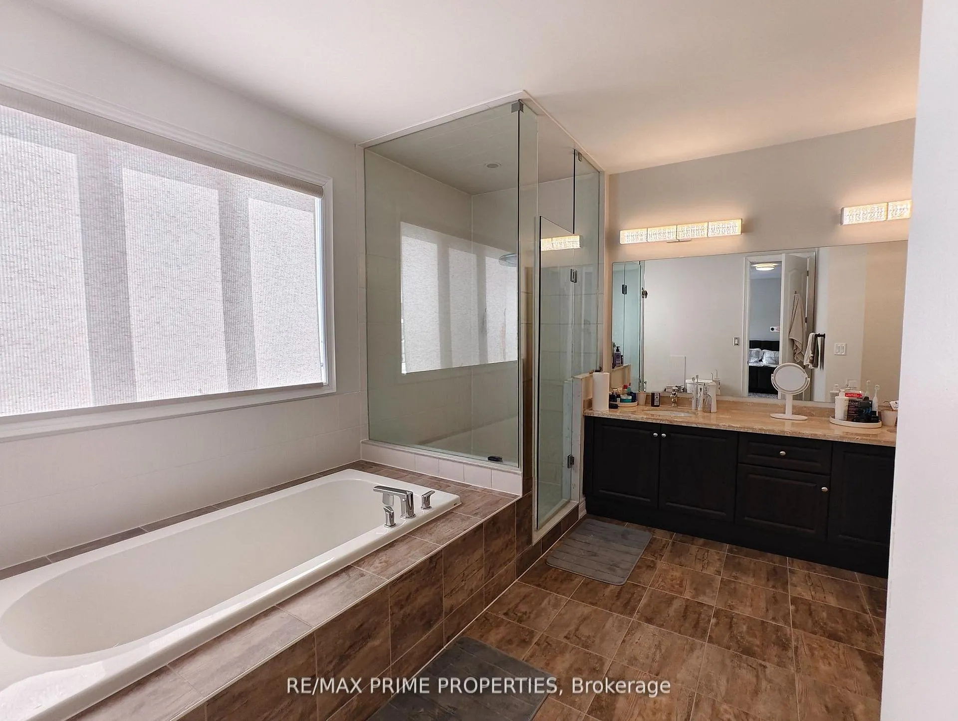 Photo 12 of 853 Harry Douglas Street, Newmarket, Stonehaven-Wyndham — HOMEH