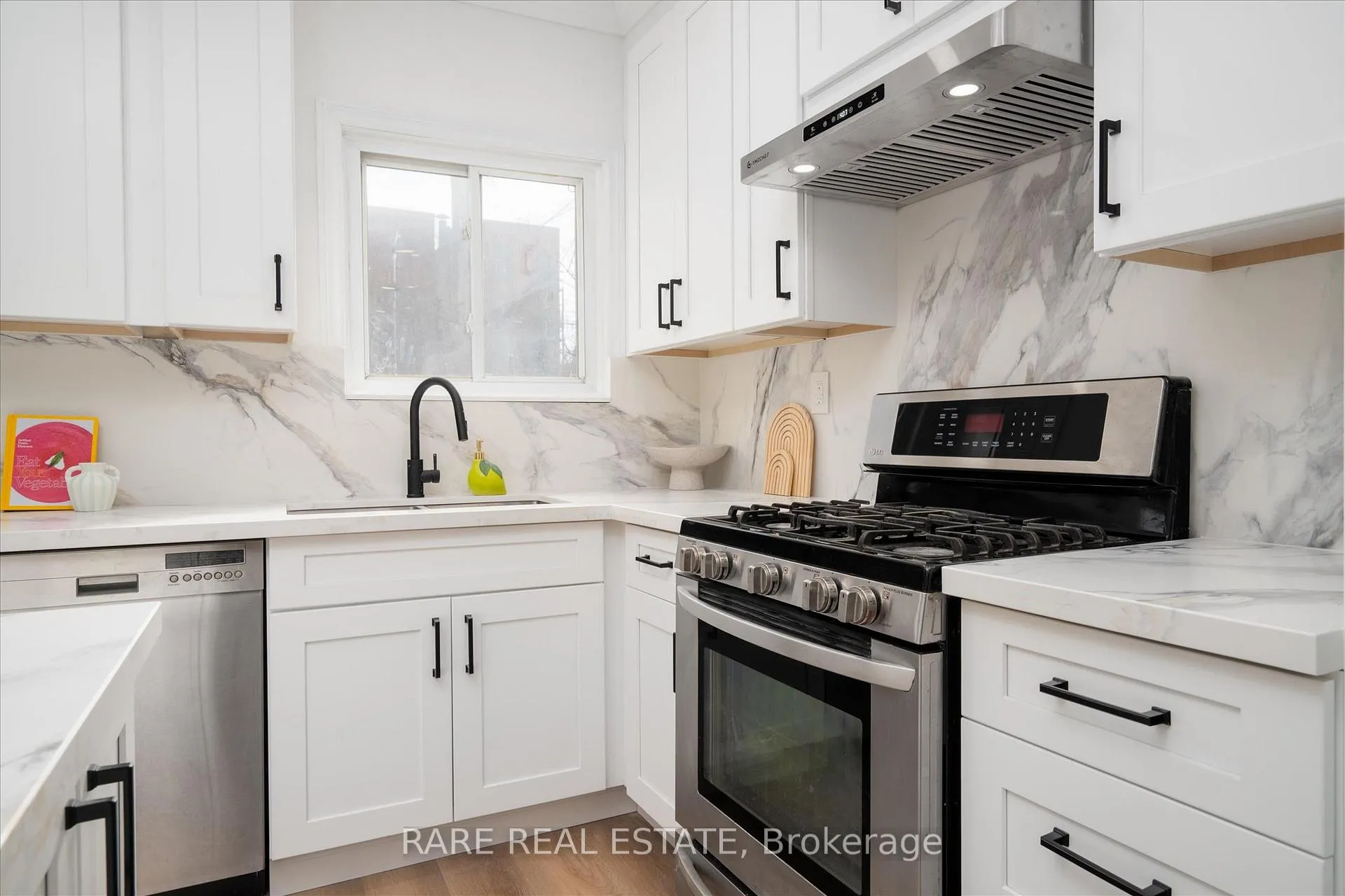 Photo 12 of 24 Case Street, Hamilton, Stipley — HOMEH
