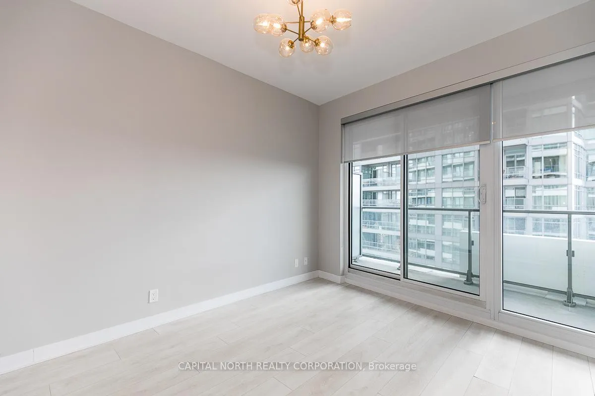Photo 11 of Unit 2507, 2221 Yonge Street, Toronto, Mount Pleasant West — HOMEH