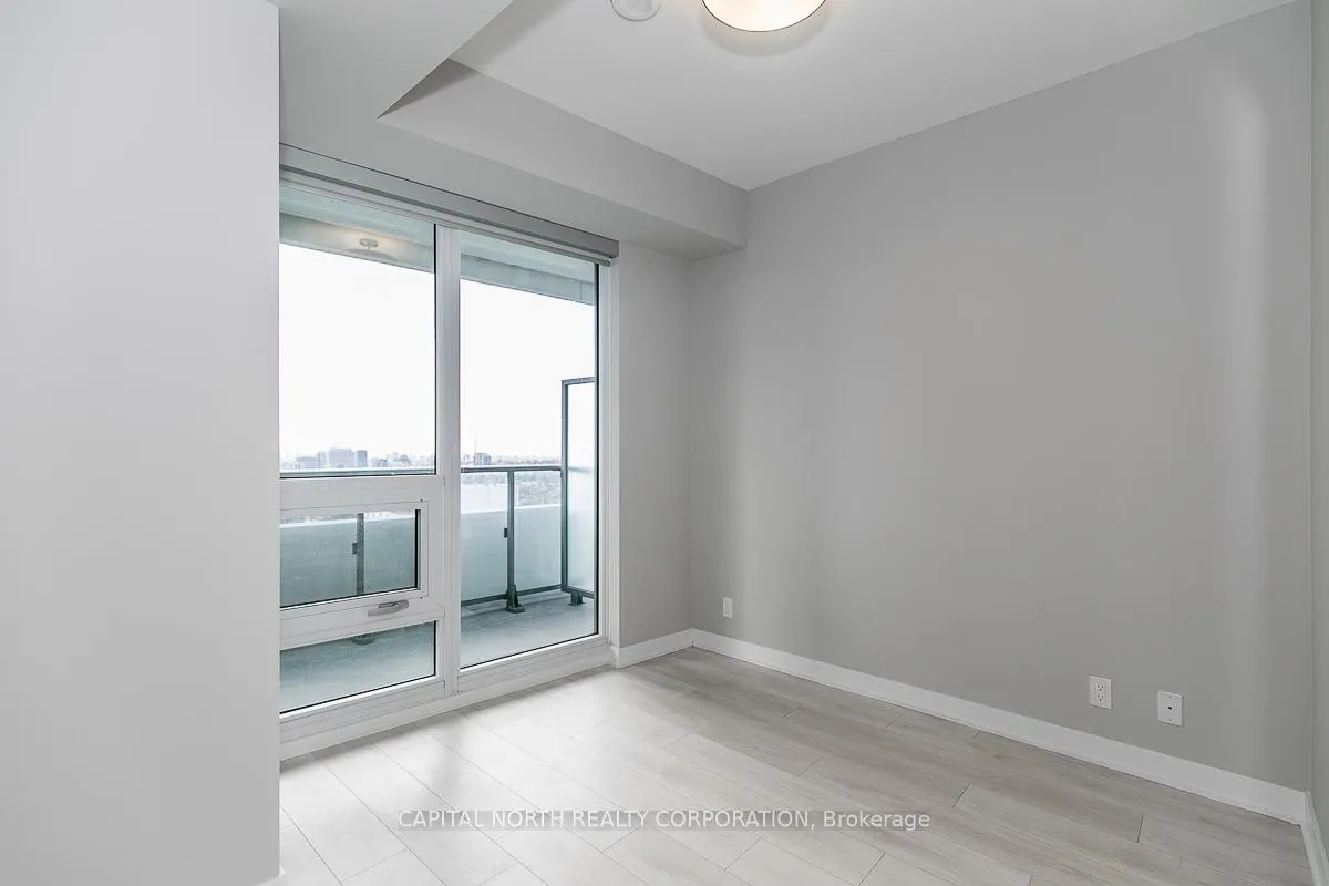 Photo 12 of Unit 2507, 2221 Yonge Street, Toronto, Mount Pleasant West — HOMEH