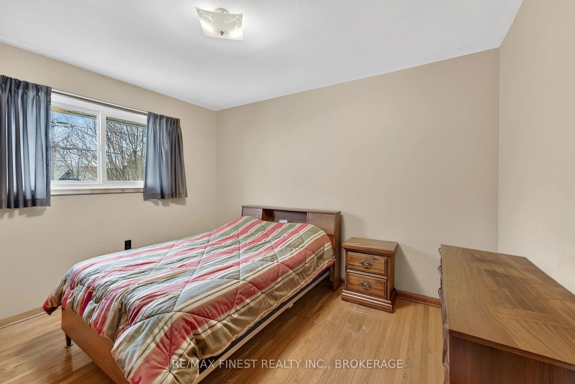 Photo 14 of 30 Oxford Crescent, Loyalist, Amherstview — HOMEH