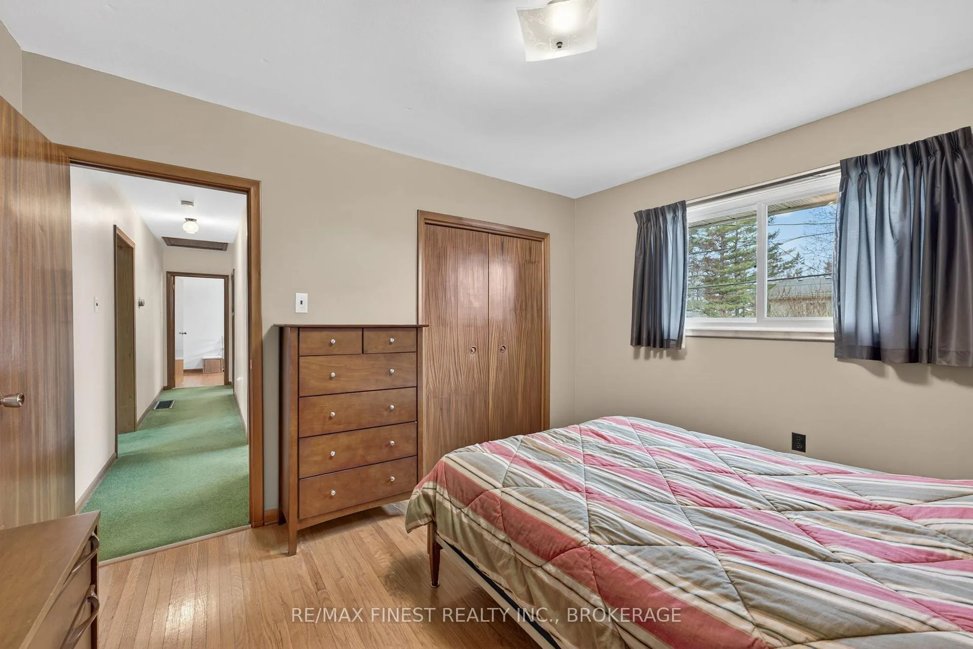 Photo 15 of 30 Oxford Crescent, Loyalist, Amherstview — HOMEH