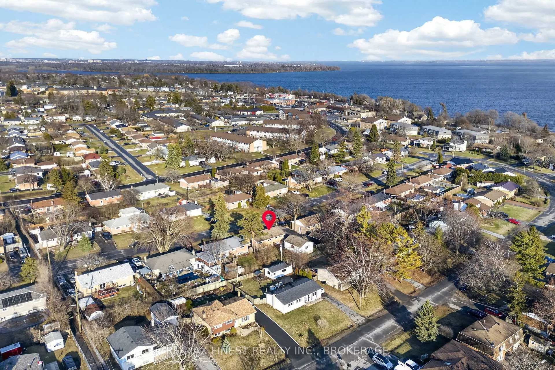 Photo 29 of 30 Oxford Crescent, Loyalist, Amherstview — HOMEH