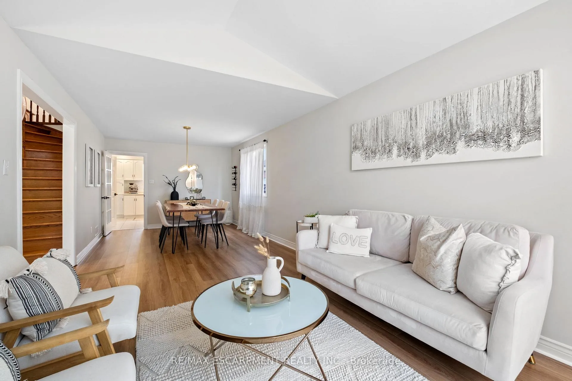 Photo 10 of 95 Gatestone Drive, Hamilton, Stoney Creek — HOMEH