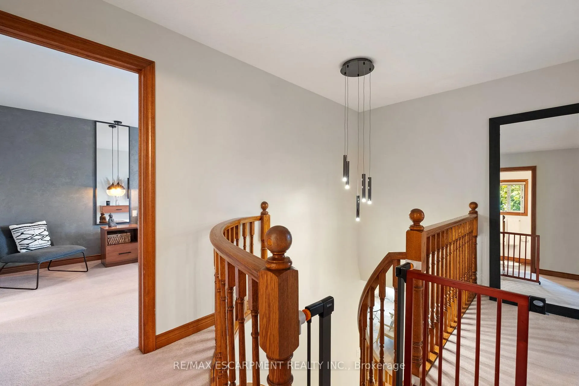 Photo 23 of 95 Gatestone Drive, Hamilton, Stoney Creek — HOMEH