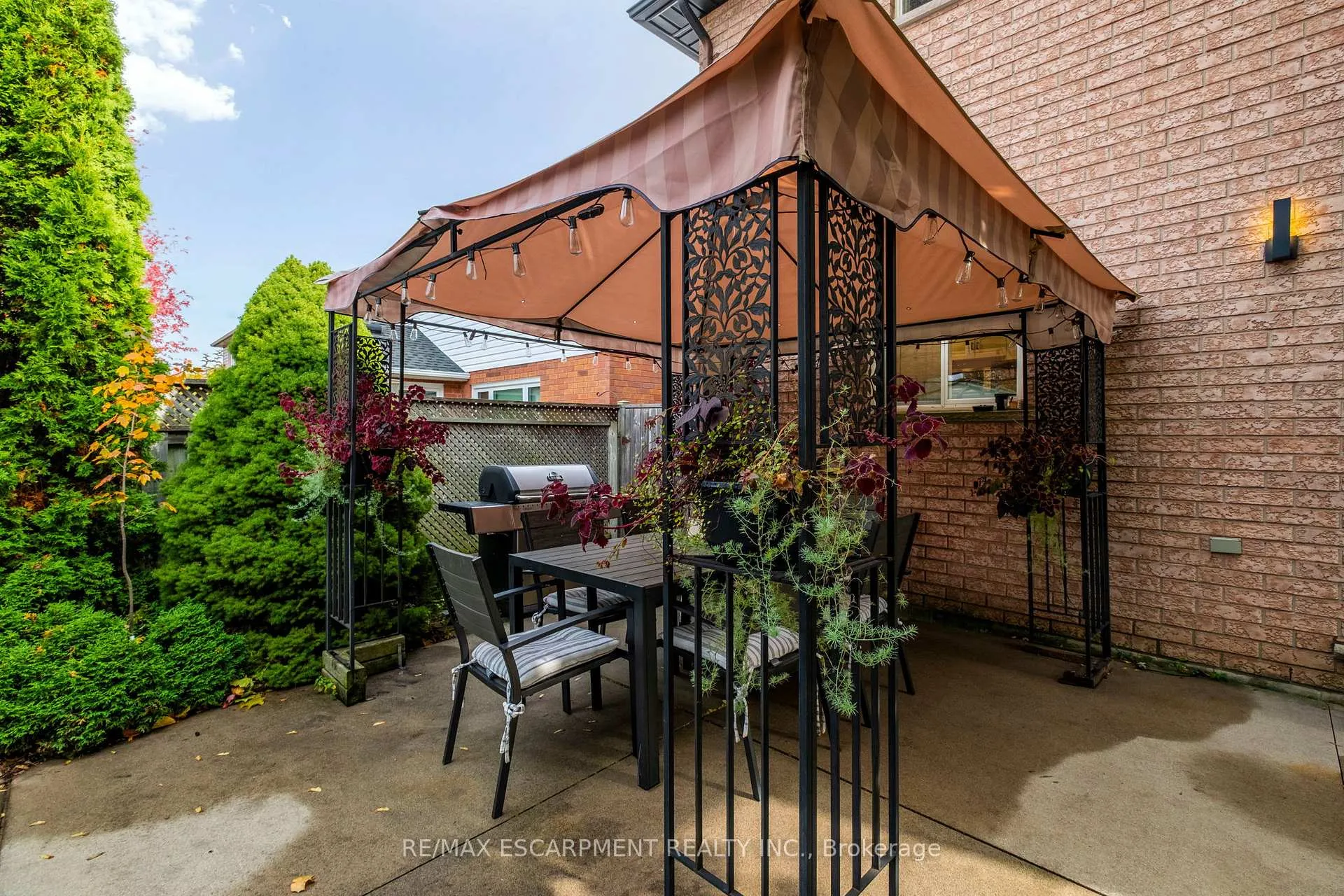 Photo 44 of 95 Gatestone Drive, Hamilton, Stoney Creek — HOMEH
