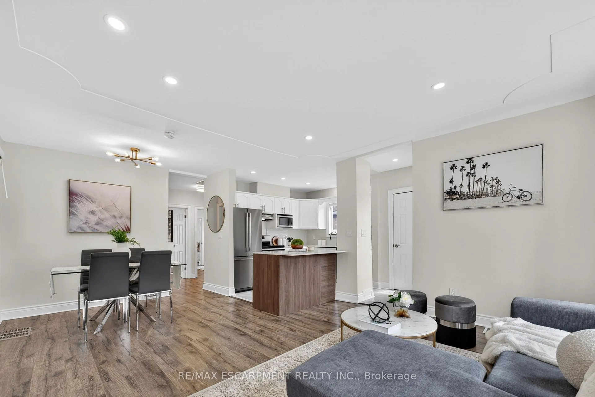 Photo 6 of 53 Brucedale Avenue E, Hamilton, Centremount — HOMEH