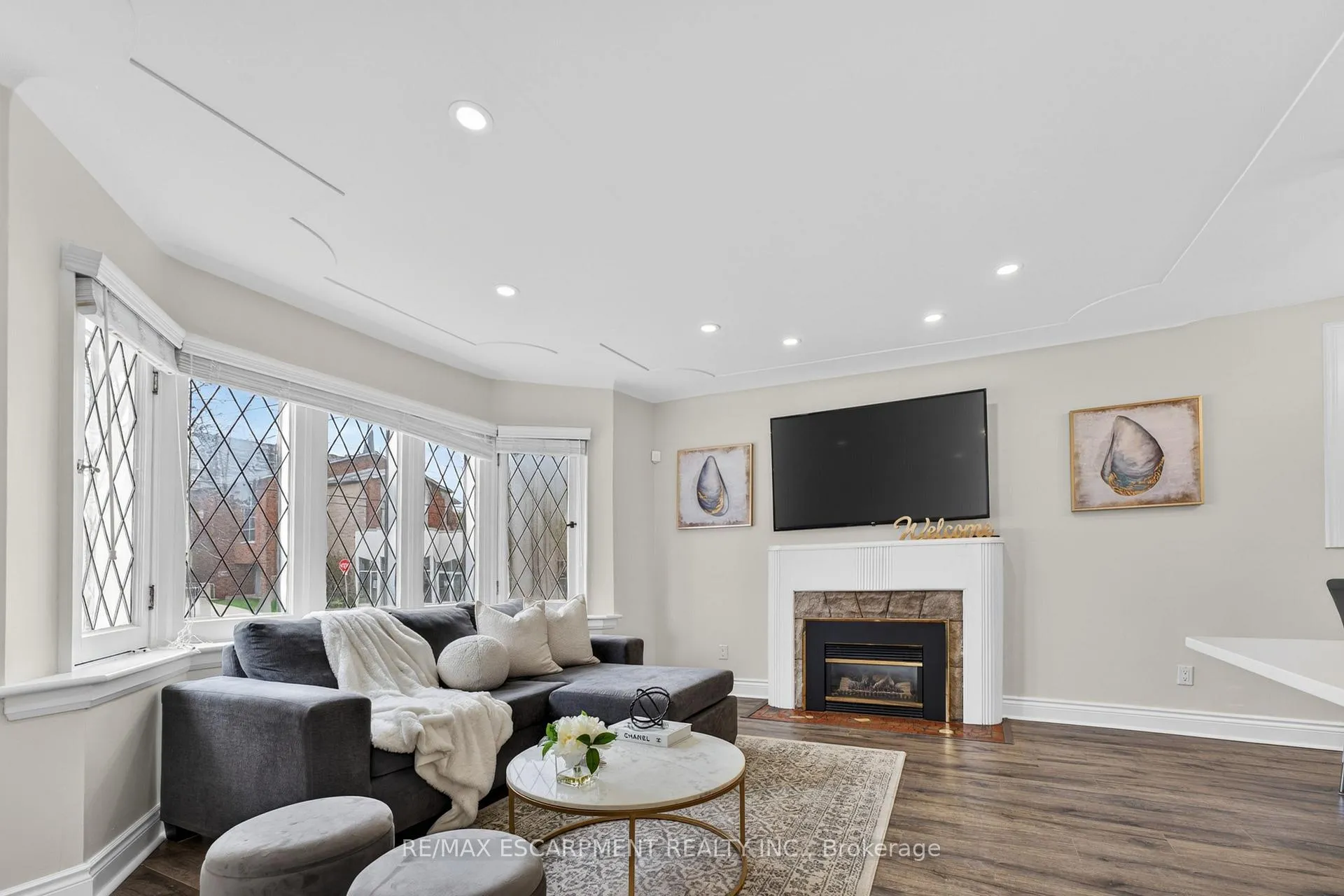 Photo 8 of 53 Brucedale Avenue E, Hamilton, Centremount — HOMEH
