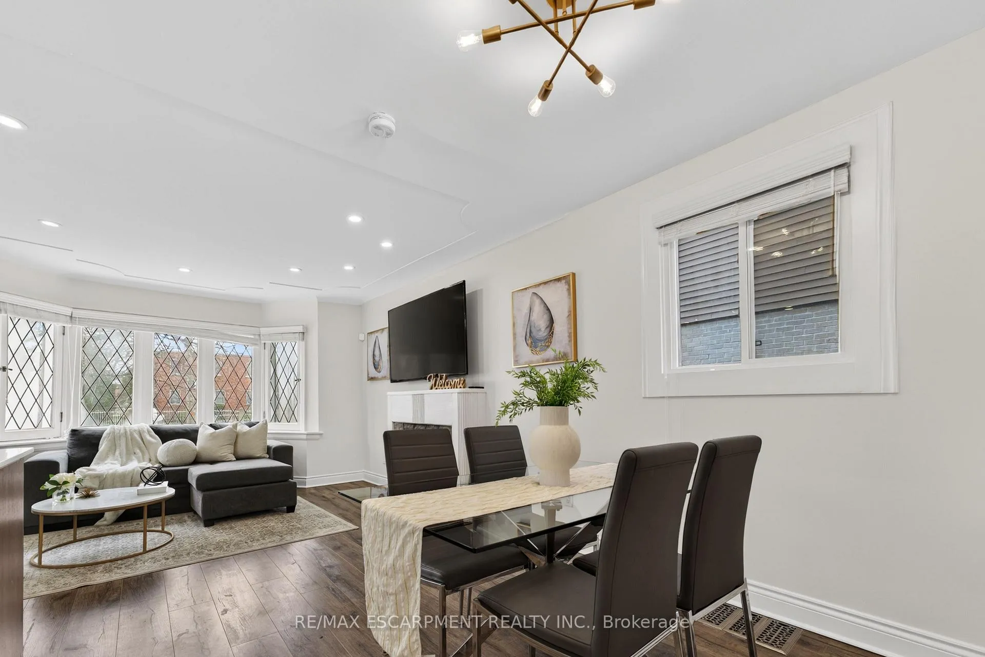 Photo 12 of 53 Brucedale Avenue E, Hamilton, Centremount — HOMEH