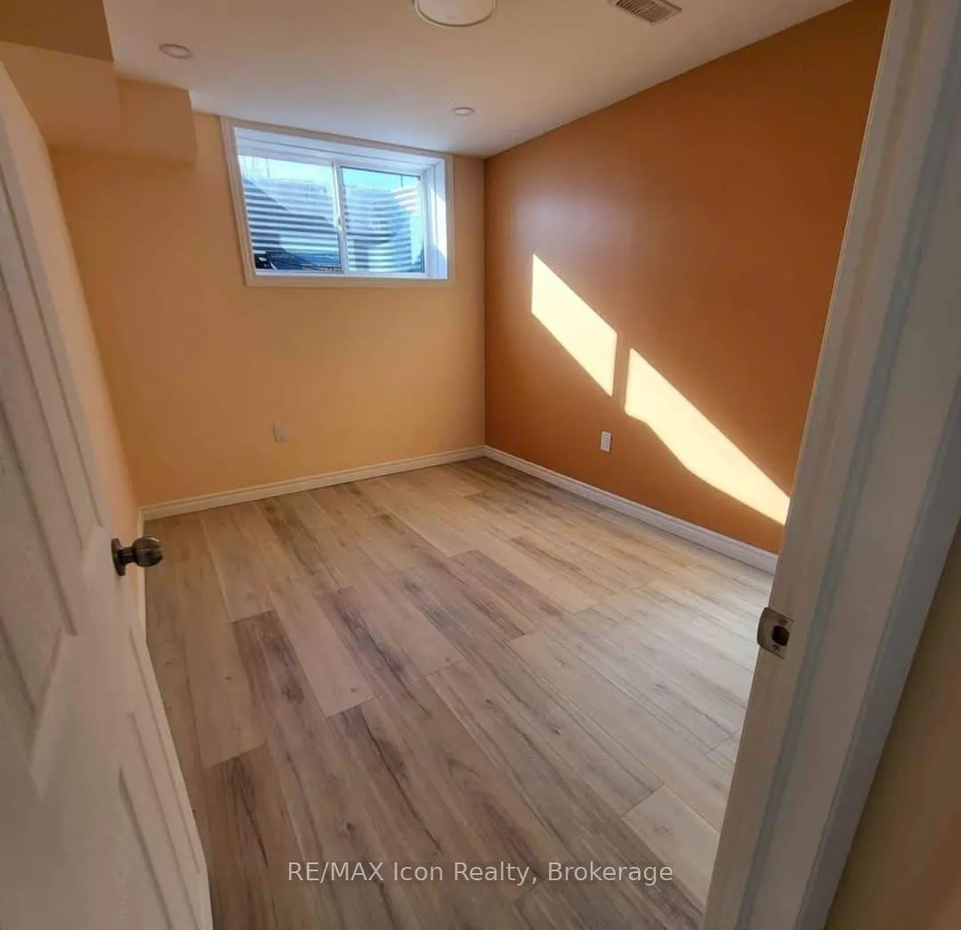 Photo 5 of Unit Lower Level, 82 Keating Street, Guelph, Grange Road — HOMEH