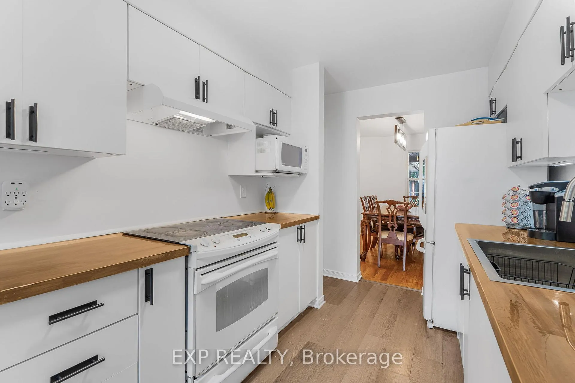 Photo 13 of 44 Tobermory Crescent, Ottawa, Kanata - Morgan's Grant/South March — HOMEH