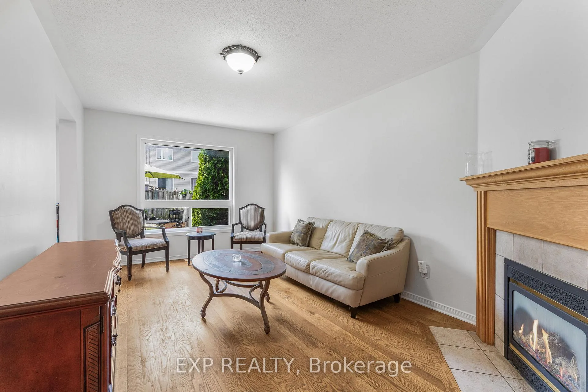 Photo 18 of 44 Tobermory Crescent, Ottawa, Kanata - Morgan's Grant/South March — HOMEH
